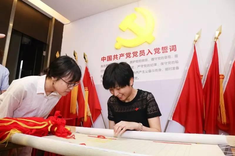 如果你在工作中受了委屈你会辞职吗？游戏画面